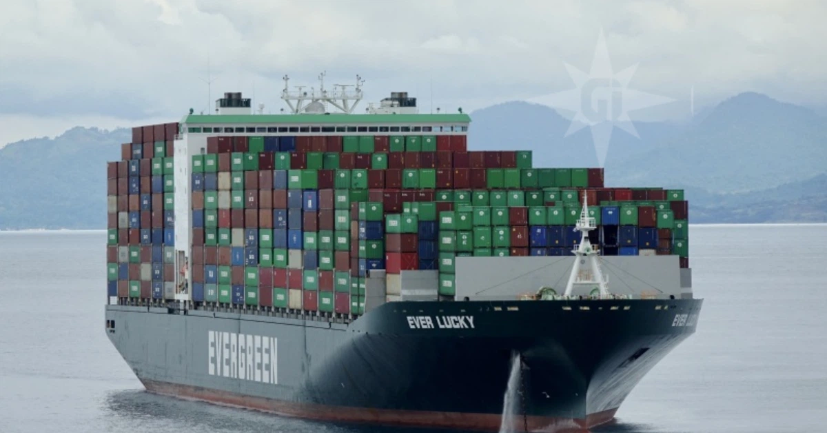 Navio porta contentores ” EVER LUCKY”